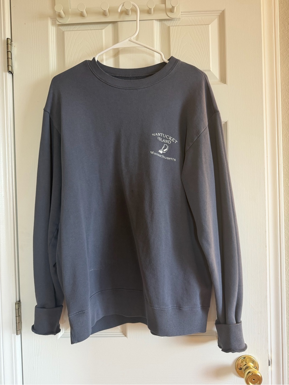 Brandy Melville Nantucket Island Crewneck